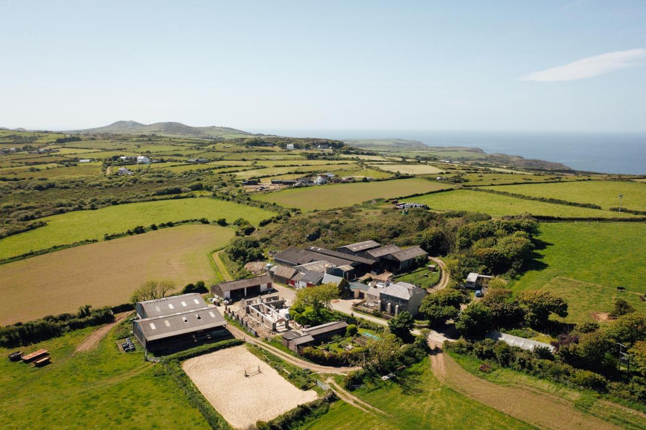 Penrhiw Farm B & B Goodwick Экстерьер фото